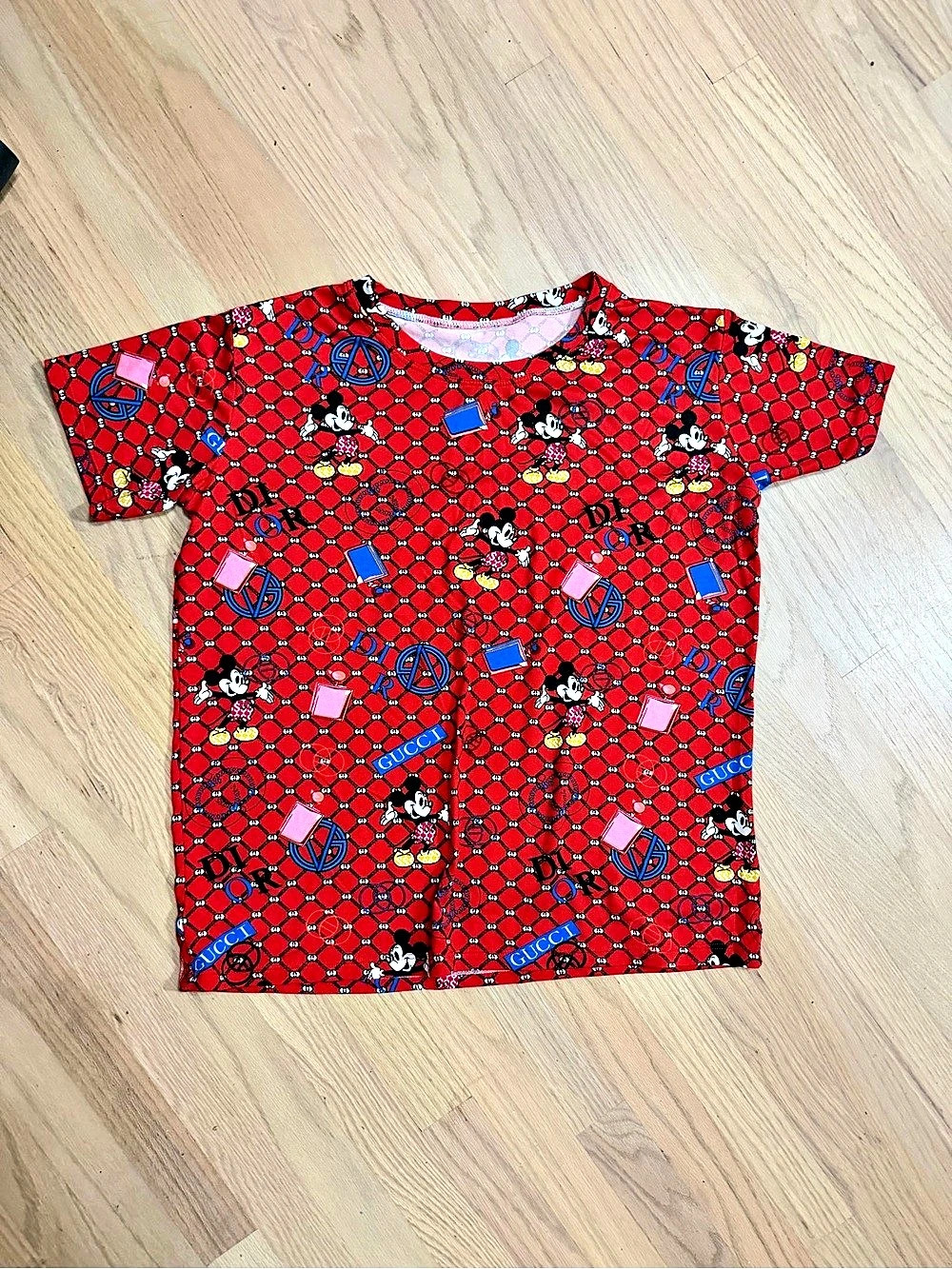 Women’s Small/Med Mickey Geometric Pajama Set